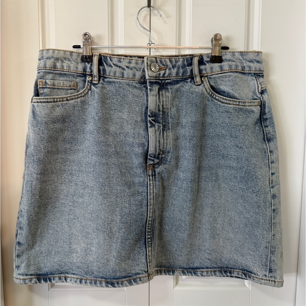 ONLY Denim Dream Mini Skirt – Euro Size 40 (Fits like M/L)